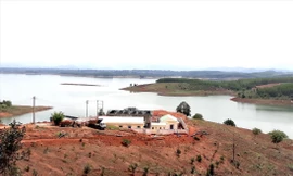 Dự án cấp nước sinh hoạt thị trấn Sa Thầy chậm tiến độ