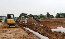 Giải phóng mặt bằng ở phường Hải Bình, thị xã Nghi Sơn, Thanh Hóa Ảnh: Hoàng Lam