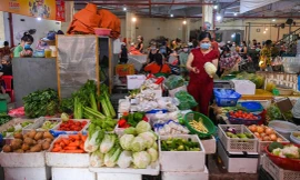 Mức giảm trừ gia cảnh lạc hậu chưa theo kịp mức tăng giá thực tế của hàng hóa. (Ảnh minh hoạ)