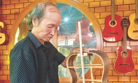 Nghệ nhân Lưu Hoàng Quý vẫn đang mong mỏi có người nối nghiệp mình Ảnh: CÔNG HOAN