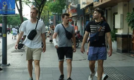 Khách quốc tế tới Việt Nam vẫn còn ít Ảnh: Nguyễn Hồng Phong