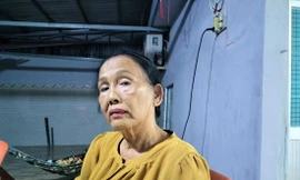 Bà Duyên kể lại những cuộc trục vớt chiến hạm, tàu chiến bị đắm và nhiều xác người trên sông Cửa Lớn