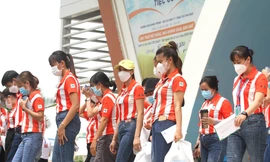 Công nhân Công ty Chí Hùng (TP Tân Uyên, Bình Dương) ảnh: Hương Chi