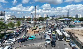 Giao thông ùn ứ ở khu vực nút giao An Phú - điểm kết nối cao tốc TPHCM - Long Thành - Dầu Giây Ảnh: H.H