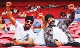 EURO 2020 diễn ra với những khán đài mở rộng vòng tay chào đón khán giả, dù số lượng bị giới hạn, cũng là minh chứng cho chiến thắng đại dịch