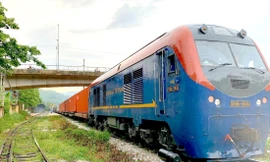 Nếu cam kết tại COP26 được thực hiện, trong 25 năm tới, đường sắt sẽ buộc phải dừng toàn bộ đầu máy chạy dầu đang khai thácẢnh: Phạm Thanh