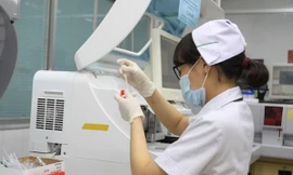 Trang thiết bị y tế đang rất cần thiết cho cuộc chiến chống dịch COVID - 19