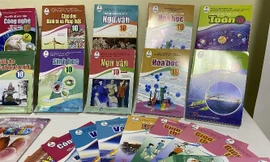 Năm học tới, học sinh lớp 10 các trường THPT sẽ thực hiện chương trình, SGK mới