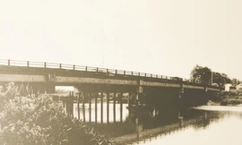 Cầu Rạch Chiếc ngày xưa