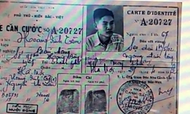 Người dựng tượng Người đàn bà quỳ đã ra đi