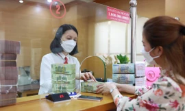 Lượng tiền gửi của người dân vào ngân hàng tăng cao, đạt 6,33 triệu tỷ đồng, mức cao nhất từ trước tới nay Ảnh: Như Ý 