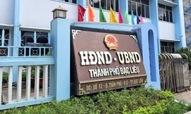 Vụ ‘kỷ luật cảnh cáo được bổ nhiệm Phó chánh Văn phòng’: Loại khỏi quy hoạch cấp trưởng trong 3 năm