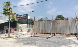 Vụ chủ sân Pickleball tự phát kiện chính quyền: Bất nhất trong cách xử lý