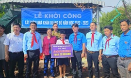 Hành trình Khăn hồng vì đàn em lần thứ hai tại Cà Mau