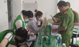 Công an đồng loạt kiểm tra 8 điểm giao dịch của F88 tại Bạc Liêu