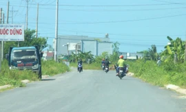 Bị xử phạt 2 lần, tiến độ thi công đường bờ Tây ở Bạc Liêu vẫn 'ì ạch'