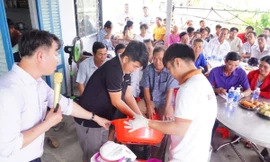 Dựa vào cộng đồng để thích ứng biến đổi khí hậu tại Cà Mau