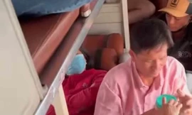 Cà Mau: Chủ xe nói gì khi bị 'tố' nhồi nhét hành khách dịp Tết?