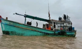 Ẩu đả trên tàu cá, 2 thuyền viên thương vong 