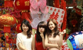 Học sinh nhuộm tóc, nhà giáo đau đầu