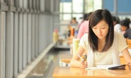 Luyện thi IELTS ở nhà