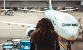 Kiếm bộn tiền bằng cách dự đoán chuyến bay sẽ bị hoãn