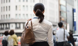 Không muốn nữ giới làm việc lớn vì một lý do kỳ quặc, Chủ tịch Ủy ban Olympics Tokyo gây bất bình