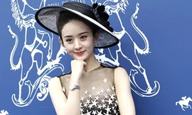 Trở thành cô gái vạn người mê