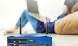 Lo sợ bức xạ có hại cho sức khỏe, một gia đình viết thư yêu cầu hàng xóm tắt Wifi