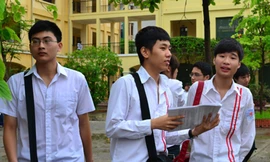 Ngày thi thứ hai: 12 thí sinh bị đình chỉ