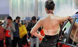 Trung Quốc ‘sốt’ xe ngoại cỡ