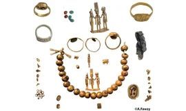 Bí ẩn xung quanh kho báu trang sức 2.600 tuổi