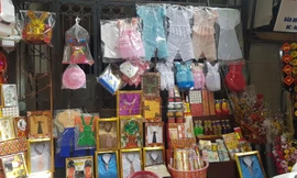 'Thủ phủ' vàng mã Hà Nội ảm đạm trước rằm tháng 7 