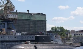 Tàu ngầm HQ-183 TP Hồ Chí Minh. Ảnh: Dmirg78