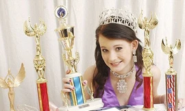 Bí mật 'đau lòng' về Hoa hậu nhí