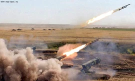 Cận cảnh TOS-1 Buratino khai hỏa