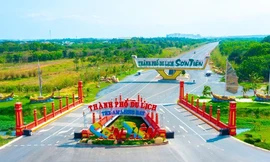 Sập giàn giáo trong khu du lịch Sơn Tiên, 2 người tử vong