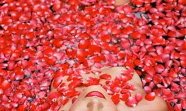 Hết sẹo thâm nhờ tắm thảo dược?