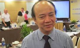 Ông Cao Văn Sâm: "Còn những nghề, ví dụ như công nghệ hàn, 3G, 6G thu nhập lên tới 15triệu/ tháng, lập trình viên có thể thu nhập 1.500 USD/ tháng…"