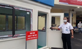 Phòng cách ly tại bến xe Giáp Bát