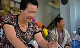 Cận cảnh người Việt dùng sừng tê giác chữa bệnh