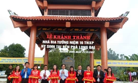 Khánh thành Nhà bia tưởng niệm 16 TNXP hy sinh tại bến phà Long Đại