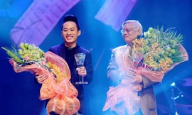 Vượt lùm xùm, Tùng Dương giành tiền tỷ đầu năm