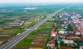 Cận cảnh tuyến đường liên tỉnh Hà Nội - Hưng Yên gần 3.000 tỷ sắp hoàn thành