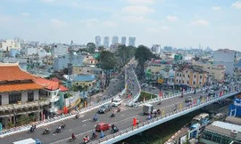 Thông xe cầu vượt thép hình chữ Y đầu tiên trên cả nước