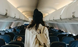 Những thói quen hành khách nên bỏ khi đi máy bay 