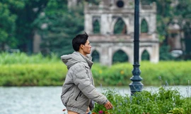 Mùa đông bất ngờ 'ghé thăm' Hà Nội lúc giữa hè 