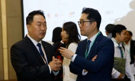 Doanh nghiệp nước ngoài lo 'sốt vó' việc cắt điện ở Việt Nam