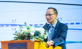 'Tiền đổ ra thị trường không đủ tốc độ để thúc đẩy tăng trưởng'