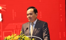 'Chỉ có thể đi tắt đón đầu bằng khoa học công nghệ, chuyển đổi số'